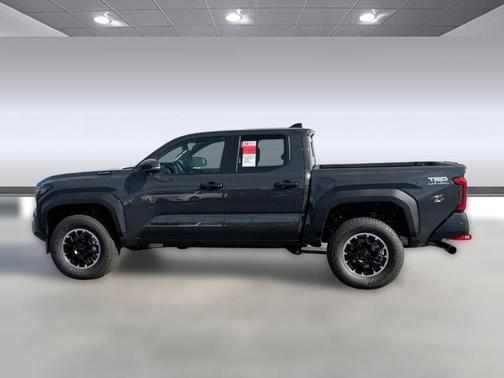 2026 Toyota Tacoma Hybrid TRD Off Road
