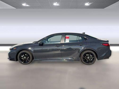 Underground 2026 Toyota Camry SE