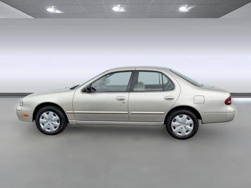 1995 Nissan Altima SE