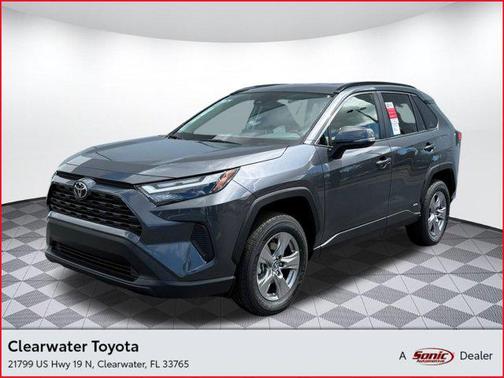 2025 Toyota RAV4 Hybrid XLE