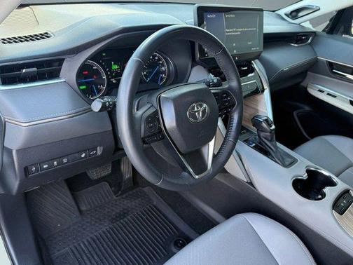 2022 Toyota Venza Limited