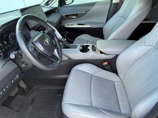 2022 Toyota Venza Limited