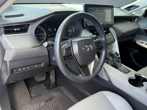 2022 Toyota Venza Limited