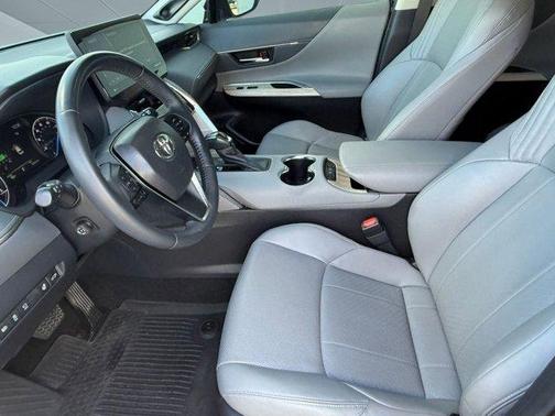 2022 Toyota Venza Limited