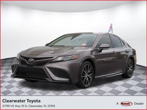 2022 Toyota Camry SE