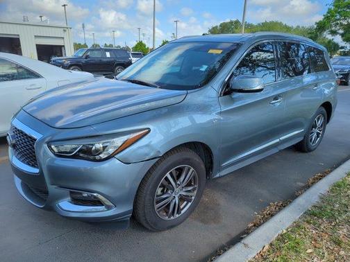 2017 INFINITI QX60 Base