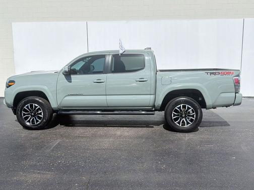 Lunar Rock 2023 Toyota Tacoma TRD Sport