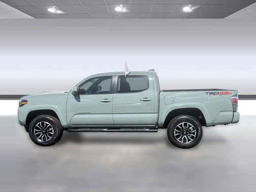 Lunar Rock 2023 Toyota Tacoma TRD Sport