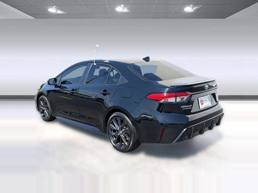Midnight Black Metallic 2024 Toyota Corolla SE