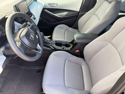 Midnight Black Metallic 2024 Toyota Corolla SE