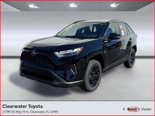 2025 Toyota RAV4 Hybrid XLE