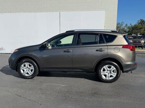 2013 Toyota RAV4 LE