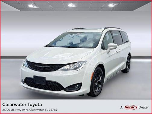 Luxury White Pearlcoat 2020 Chrysler Pacifica Touring-L Plus