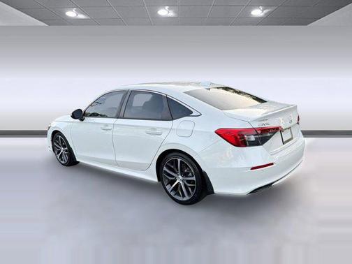 Platinum White Pearl 2024 Honda Civic Touring