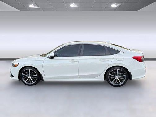 Platinum White Pearl 2024 Honda Civic Touring