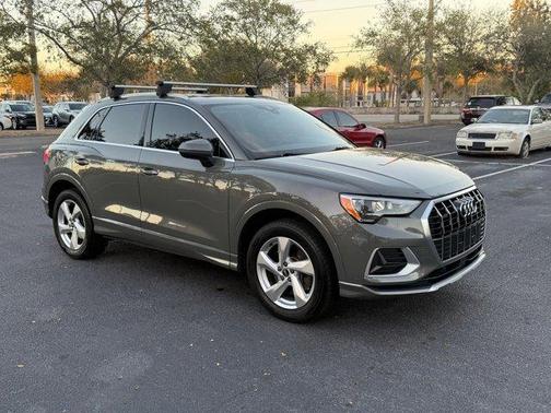 2021 Audi Q3 40 Premium