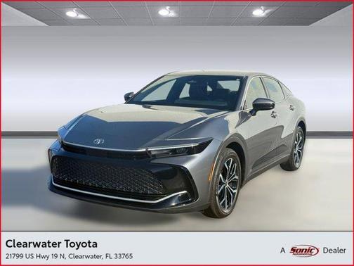 2025 Toyota Crown XLE