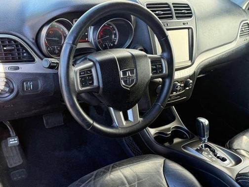 2018 Dodge Journey Crossroad