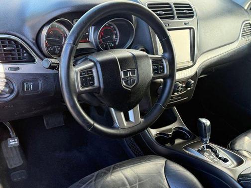 2018 Dodge Journey Crossroad