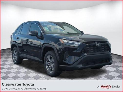 2025 Toyota RAV4 Hybrid XLE