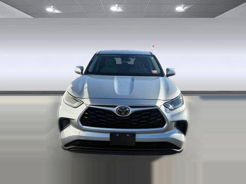 2021 Toyota Highlander L