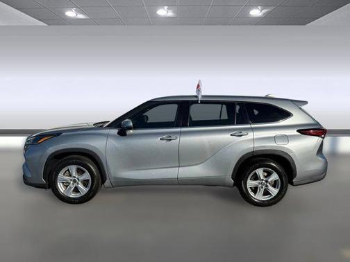 2021 Toyota Highlander L