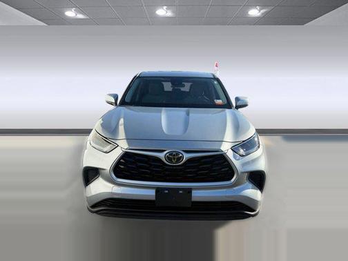 2021 Toyota Highlander L