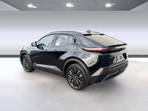 BLKMT 2026 Toyota C-HR XSE