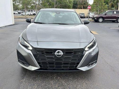 Gun Metallic 2025 Nissan Altima SV FWD