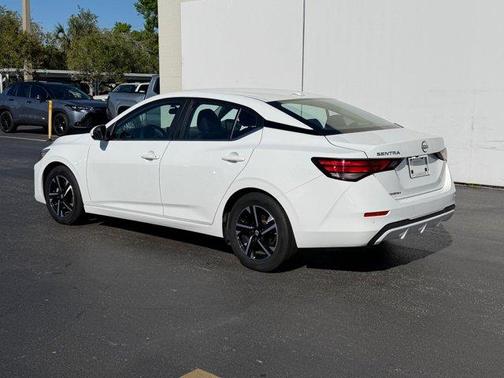 2025 Nissan Sentra SV