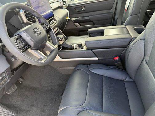 2026 Toyota Tundra Hybrid Platinum