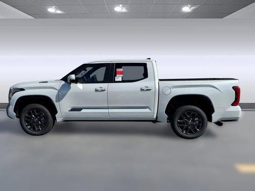 2026 Toyota Tundra Hybrid Platinum