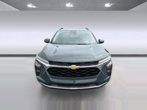 Cypress Gray 2025 Chevrolet Trax LT