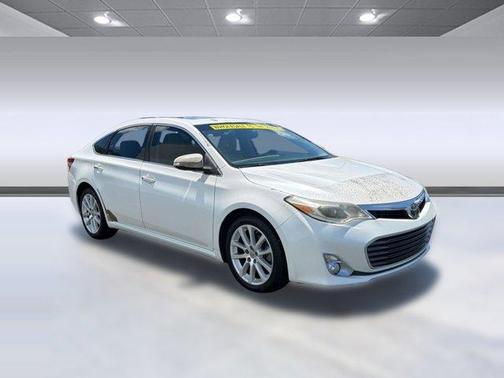 Tan 2014 Toyota Avalon Limited
