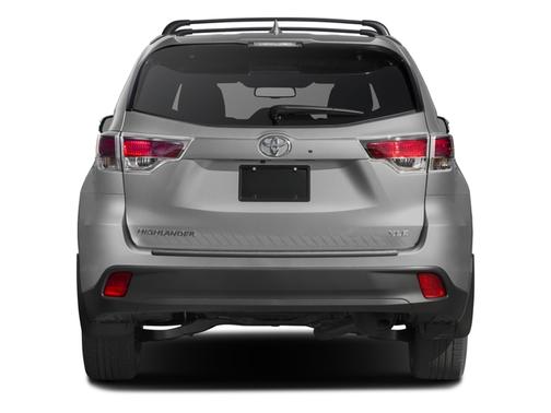 Midnight Black Metallic 2016 Toyota Highlander XLE