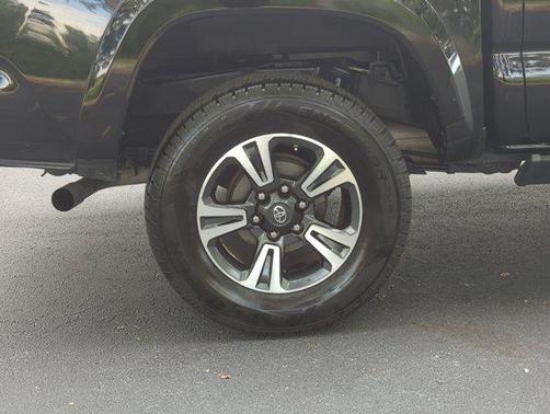 2016 Toyota Tacoma TRD Sport