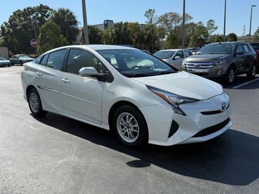2016 Toyota Prius Two