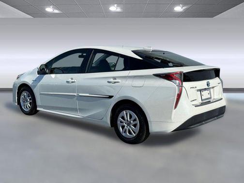 2016 Toyota Prius Two