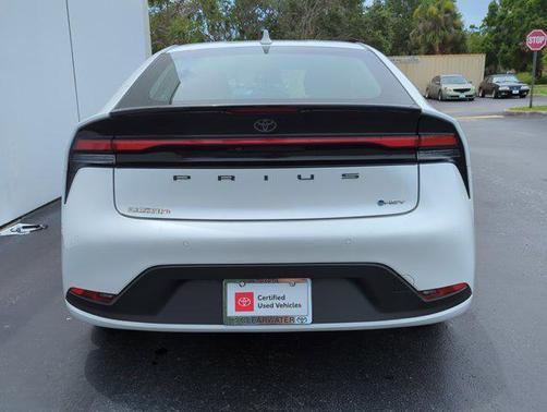 2023 Toyota Prius LE