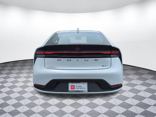 2023 Toyota Prius LE