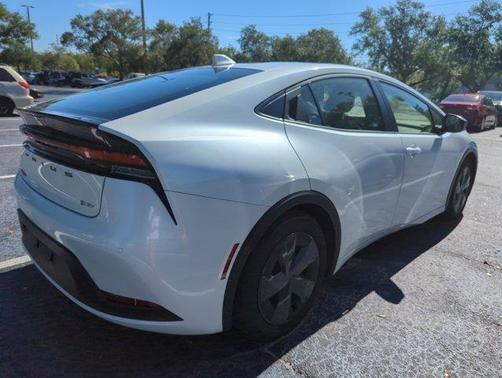 2023 Toyota Prius LE