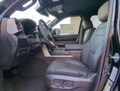 2025 Toyota Tundra SR