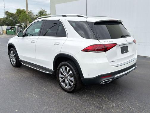 White 2022 Mercedes-Benz GLE 350 Base