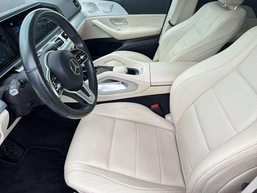 White 2022 Mercedes-Benz GLE 350 Base
