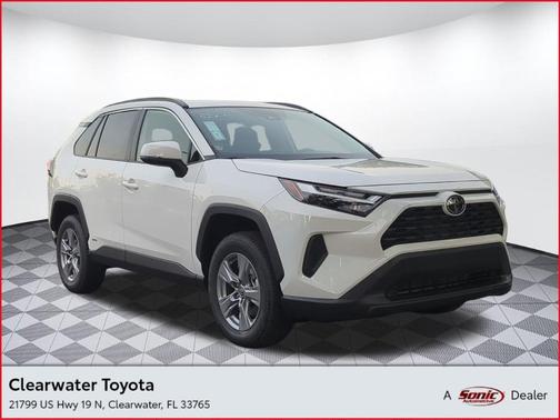 2025 Toyota RAV4 Hybrid XLE