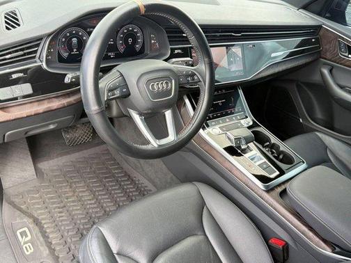 Samurai Gray Metallic 2020 Audi Q8 55 Premium Plus