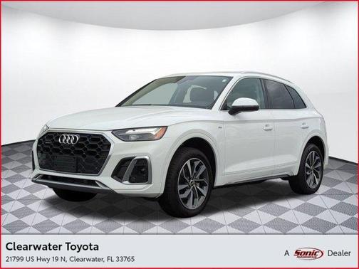 2023 Audi Q5 45 S line Premium Plus
