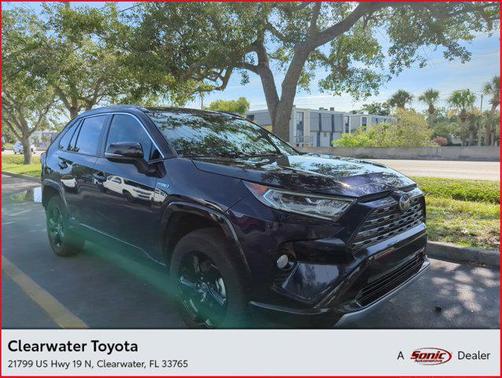 2021 Toyota RAV4 Hybrid SE