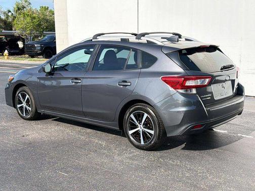 Magnetite Gray Metallic 2019 Subaru Impreza 2.0i Premium
