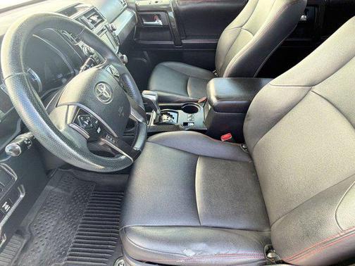 Magnetic Gray Metallic 2018 Toyota 4Runner TRD Off Road Premium